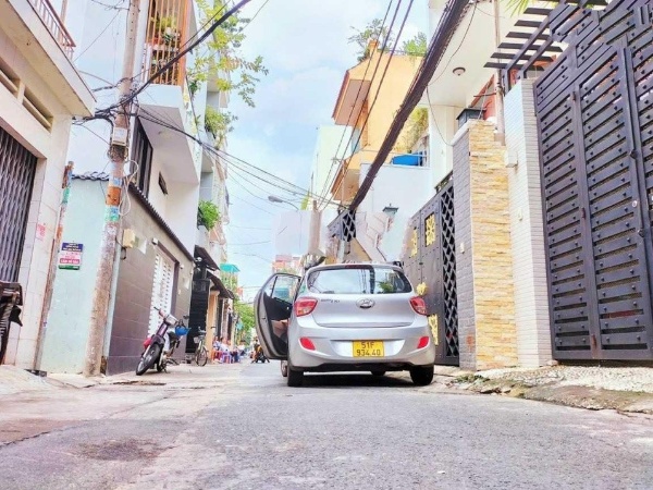 Bán nhà cũ 60 m² tại Đường Trương Văn Thành, Phường Hiệp Phú, Quận 9, Hồ Chí Minh